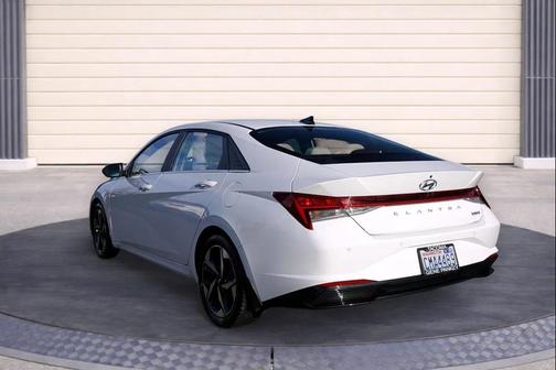 2023 Hyundai ELANTRA HEV Limited