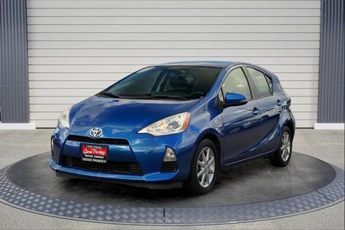 2013 Toyota Prius c Three