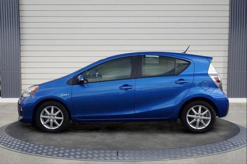 2013 Toyota Prius c Three