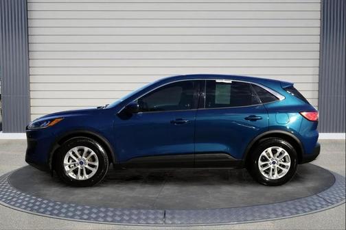 Dark Persian Green Metallic 2020 Ford Escape SE