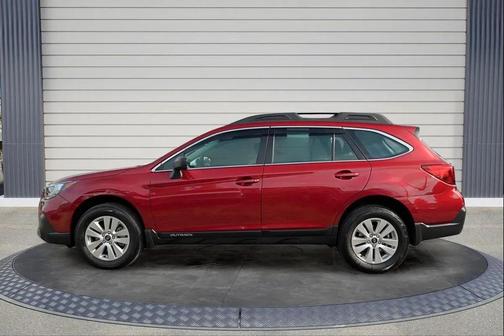 2018 Subaru Outback 2.5i