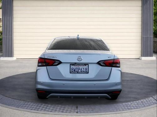 2020 Nissan Versa 1.6 SV