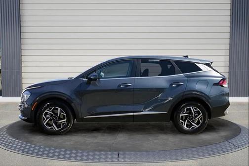 2025 Kia Sportage LX