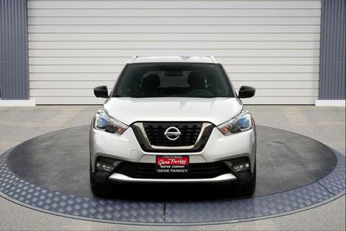 2018 Nissan Kicks SR