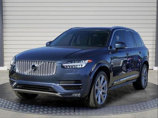 2019 Volvo XC90 T6 Inscription