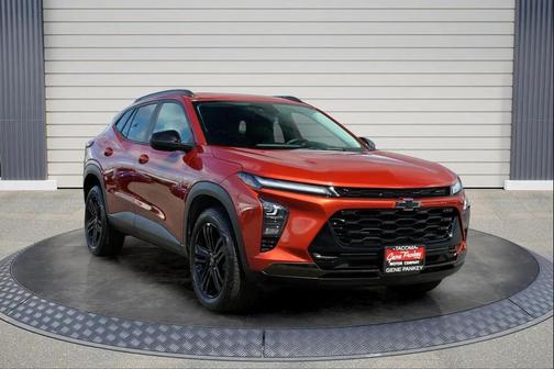 Cayenne Orange Metallic 2024 Chevrolet Trax FWD ACTIV
