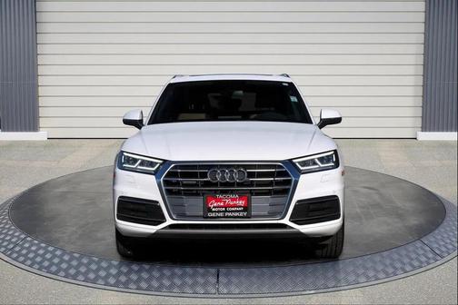 2018 Audi Q5 2.0T Premium Plus