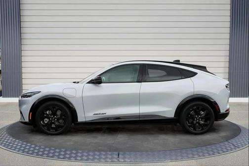Space White Metallic 2023 Ford Mustang Mach-E Premium