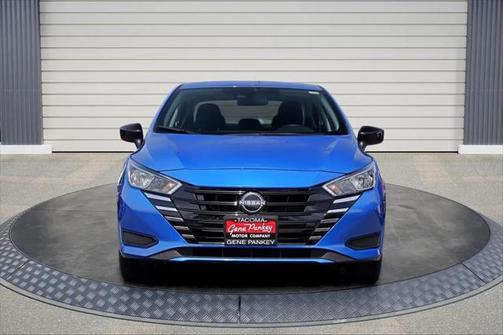 2023 Nissan Versa 1.6 SV