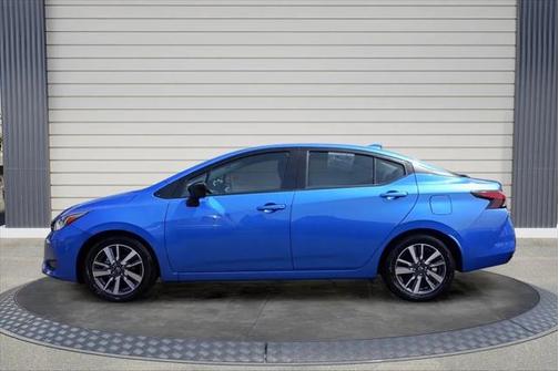 2023 Nissan Versa 1.6 SV