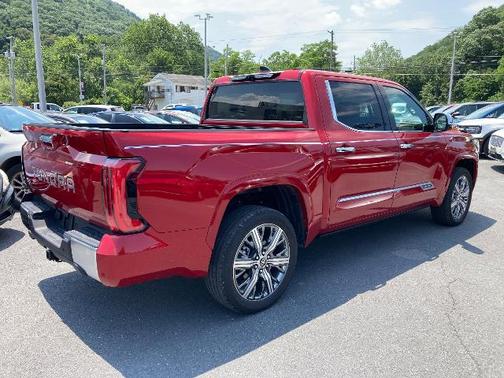 2023 Toyota Tundra CAPSTONE