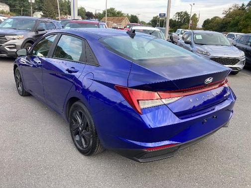 2023 Hyundai ELANTRA BLUE