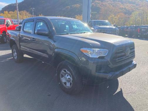 2018 Toyota Tacoma SR5