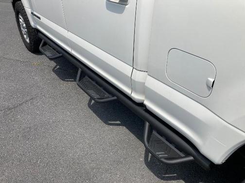 2020 Ford F-350 LARIAT SUPER DUTY