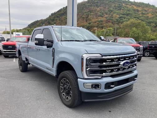 2024 Ford F-350 PLATINUM