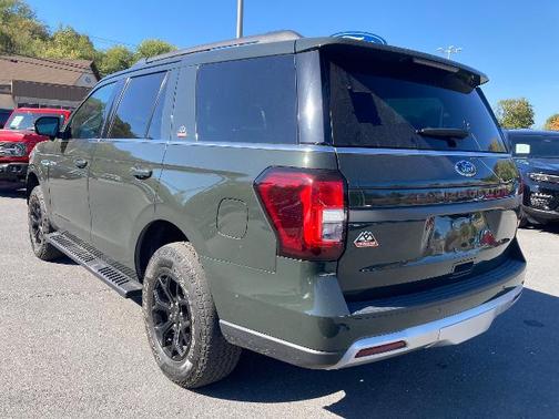 2023 Ford Expedition TIMBERLINE
