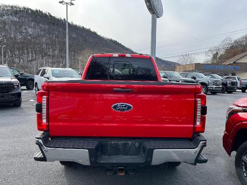 2023 Ford F-250 LARIAT