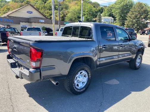 2022 Toyota Tacoma SR5