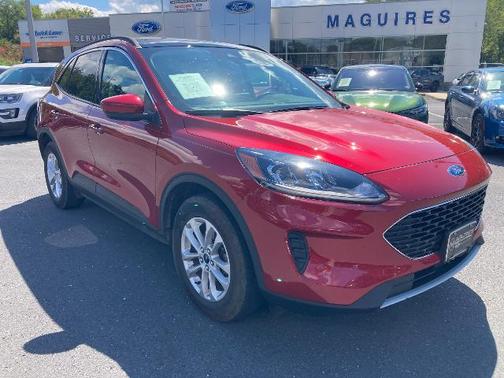 2020 Ford Escape SE
