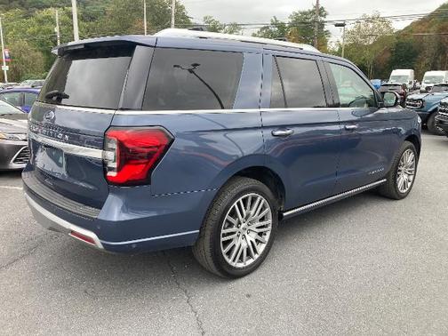2022 Ford Expedition PLATINUM