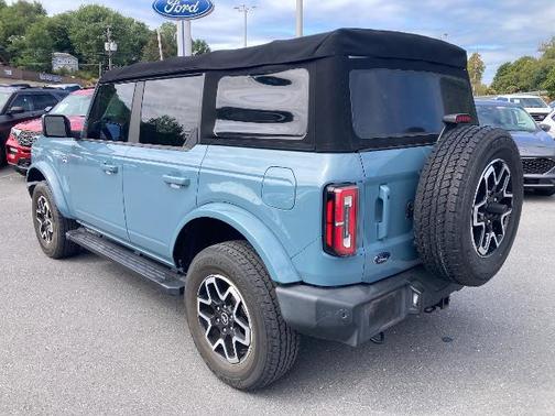 2021 Ford Bronco OUTER BANKS