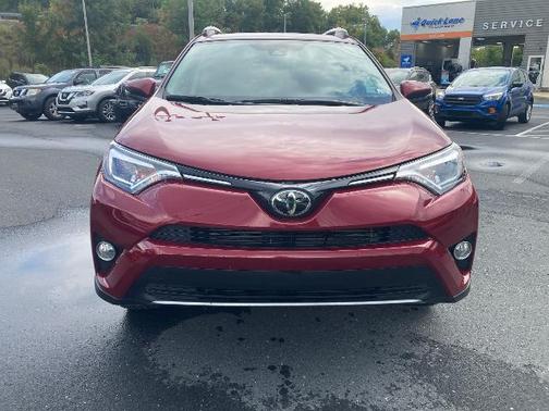 2018 Toyota RAV4 LIMITED