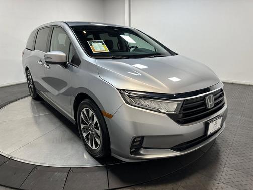 2023 Honda Odyssey 