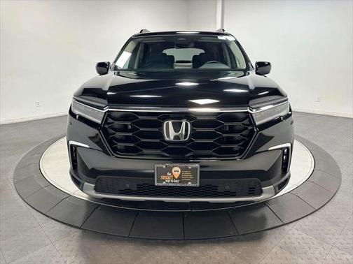 2025 Honda Pilot TRG