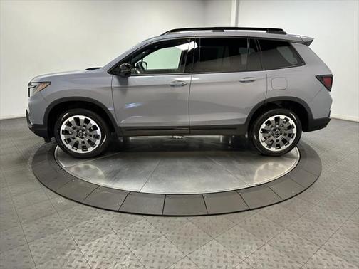 2025 Honda Passport AWD Black