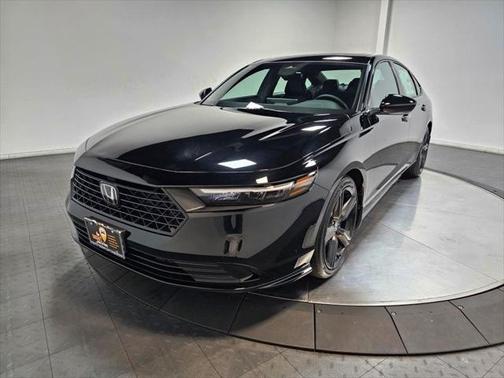 2025 Honda Accord Hybrid Base