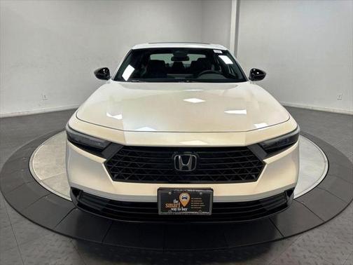 2025 Honda Accord Hybrid Base