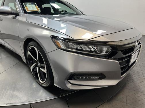 2020 Honda Accord 