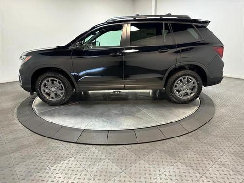 2025 Honda Passport AWD TrailSport
