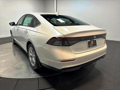 2025 Honda Accord LX 1.5T