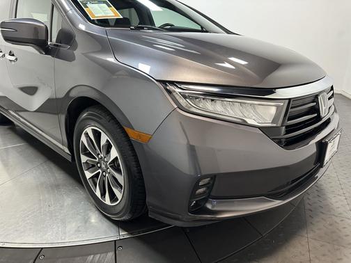 2023 Honda Odyssey 