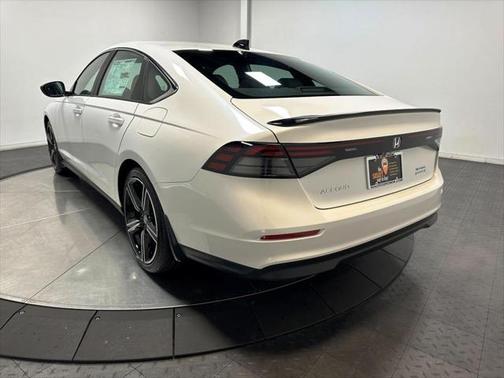 2025 Honda Accord Hybrid Base