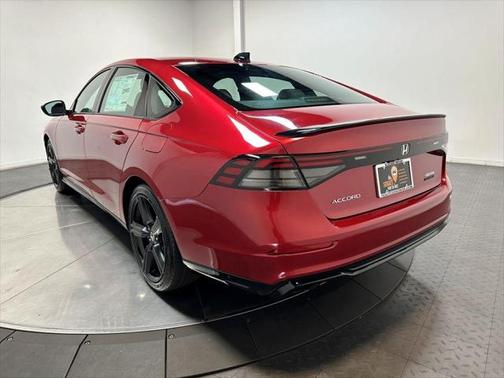 2025 Honda Accord Hybrid Base