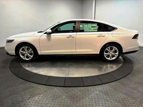 2025 Honda Accord LX 1.5T