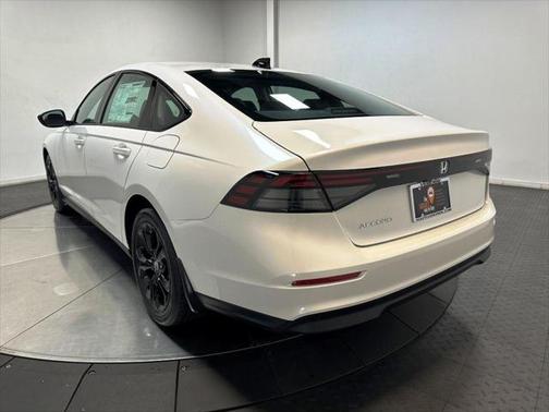 2025 Honda Accord Sport SE 1.5T