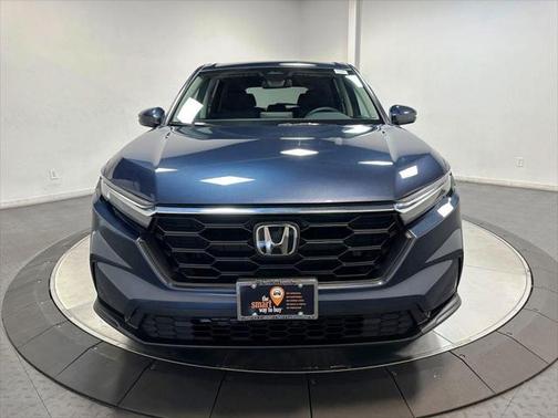 2025 Honda CR-V LX AWD