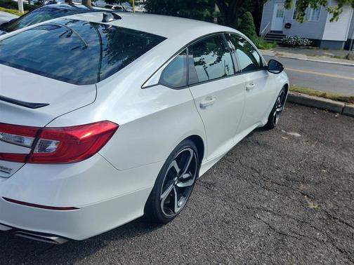 2022 Honda Accord 
