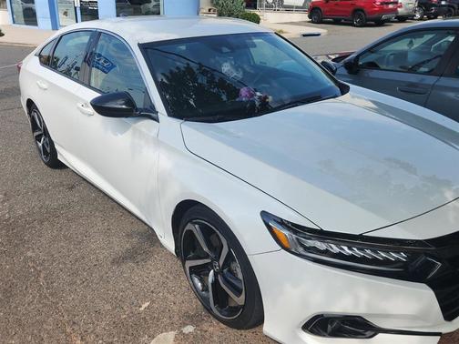 2022 Honda Accord 