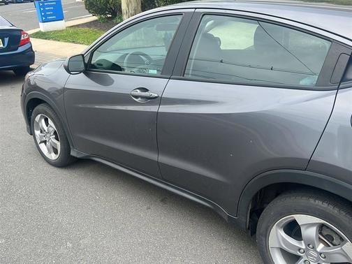 Modern Steel Metallic 2022 Honda HR-V