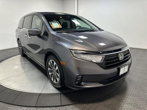 2023 Honda Odyssey 