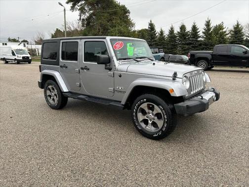 2017 Jeep Wrangler Unlimited Sahara