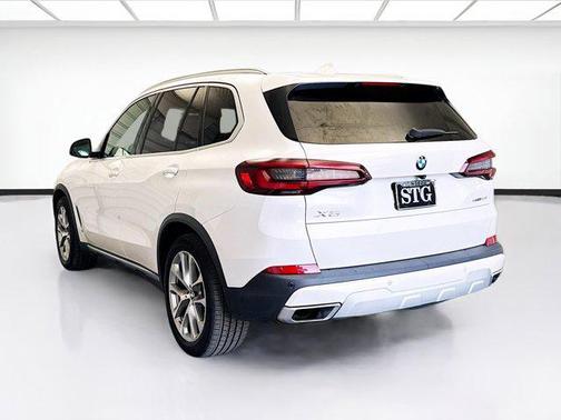 2022 BMW X5 sDrive40i