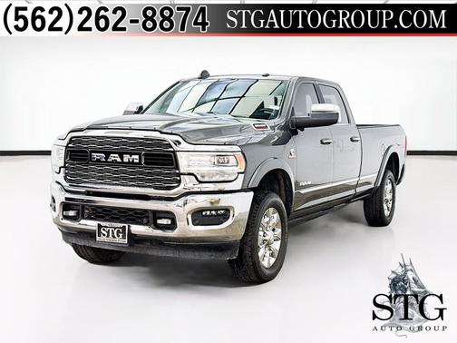 Granite Crystal Metallic Clearcoat 2022 RAM 3500 Limited Crew Cab 4x4 8' Box