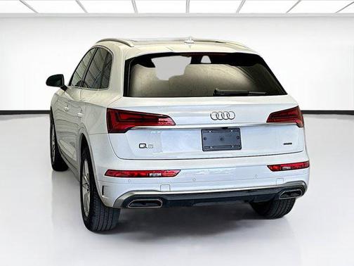 2023 Audi Q5 45 S line Premium