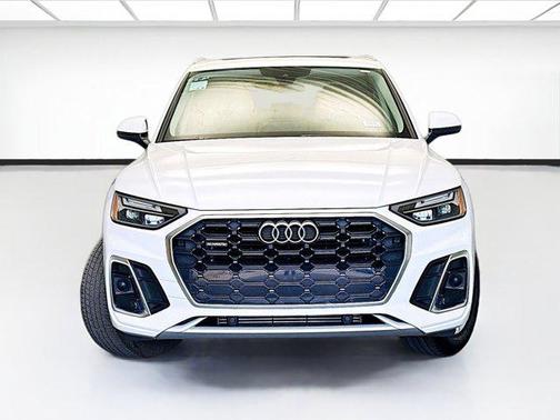 2023 Audi Q5 45 S line Premium