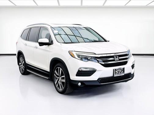 Platinum White 2017 Honda Pilot Touring